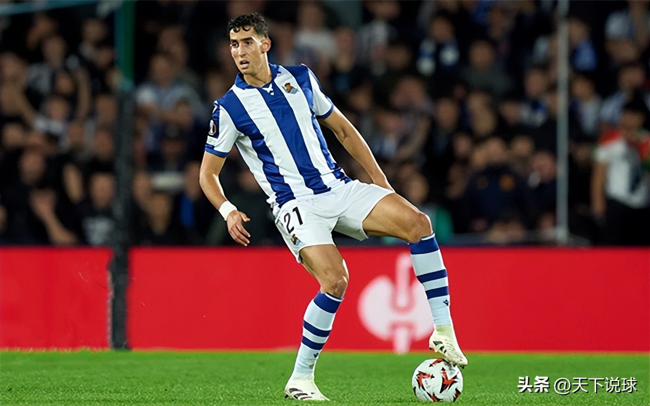 包含转会期塞维利亚调整名单以备西甲，队长鼓劲环节打磨，目标明确，身体对抗强度拉满的词条