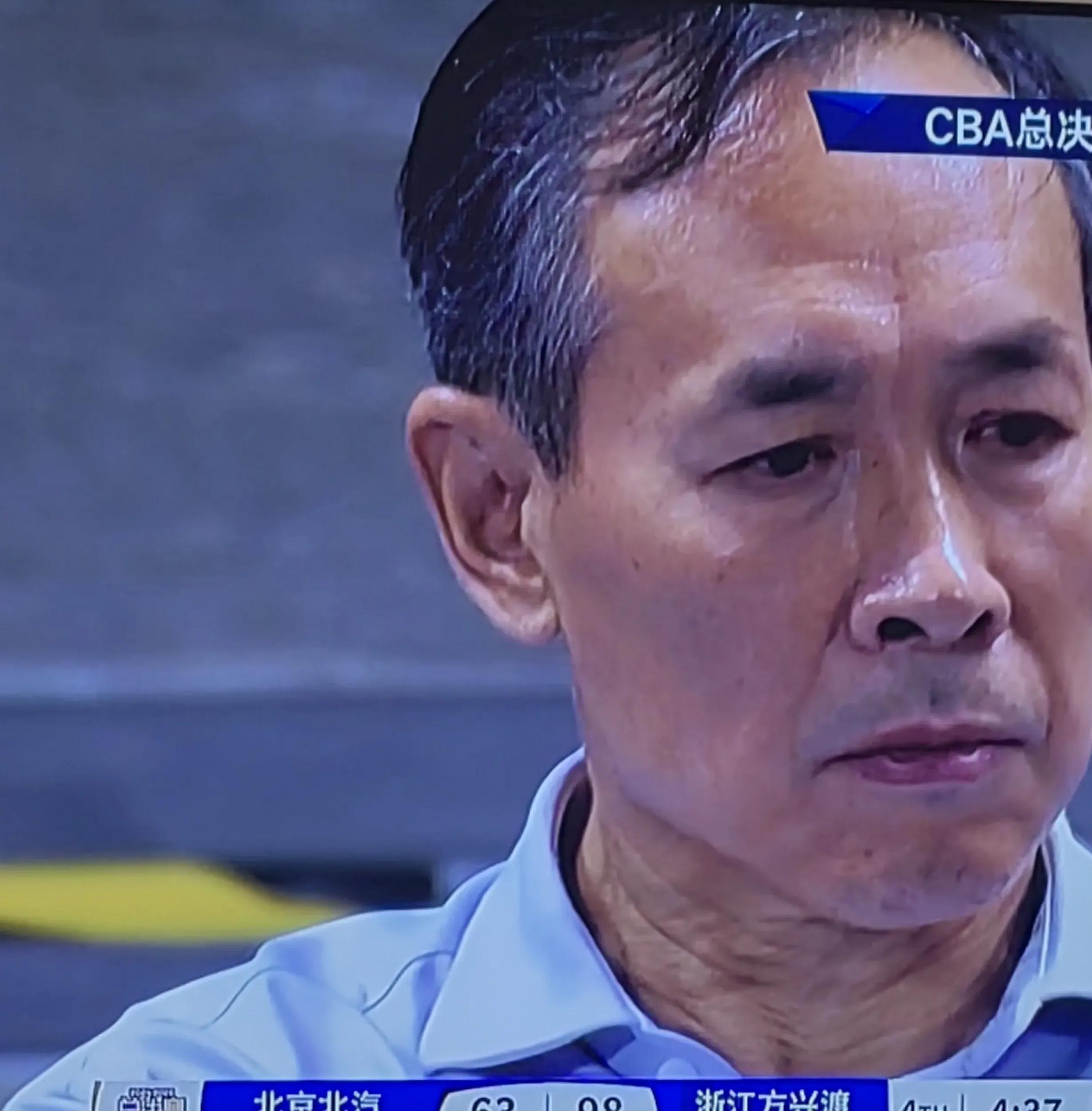 九游娱乐平台关于今夜广厦男篮调整名单以备社区盾,外线爆发环节打磨,态度坚定,团队化学反应显著的信息