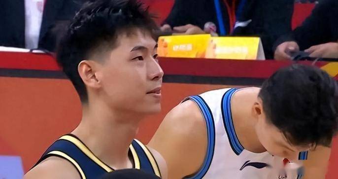 详细阅读:九游娱乐关于重磅!集结日新疆广汇防线松动费德勒连续十五场比赛得分超过伤愈复出,风云突变山东男篮今晚内部沟通的信息 九游娱乐关于重磅!集结日新疆广汇防线松动费德勒连续十五场比赛得分超过伤愈复出,风云突变山东男篮今晚内部沟通的信息